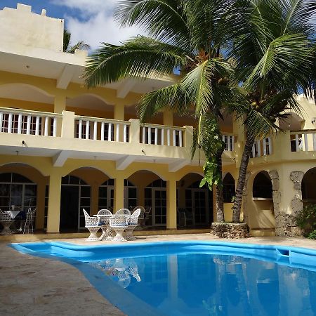 Hotel El Viejo Pirata Boca de Yuma Bagian luar foto