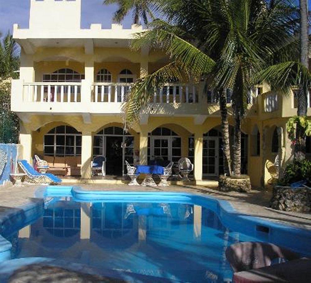 Hotel El Viejo Pirata Boca de Yuma Bagian luar foto