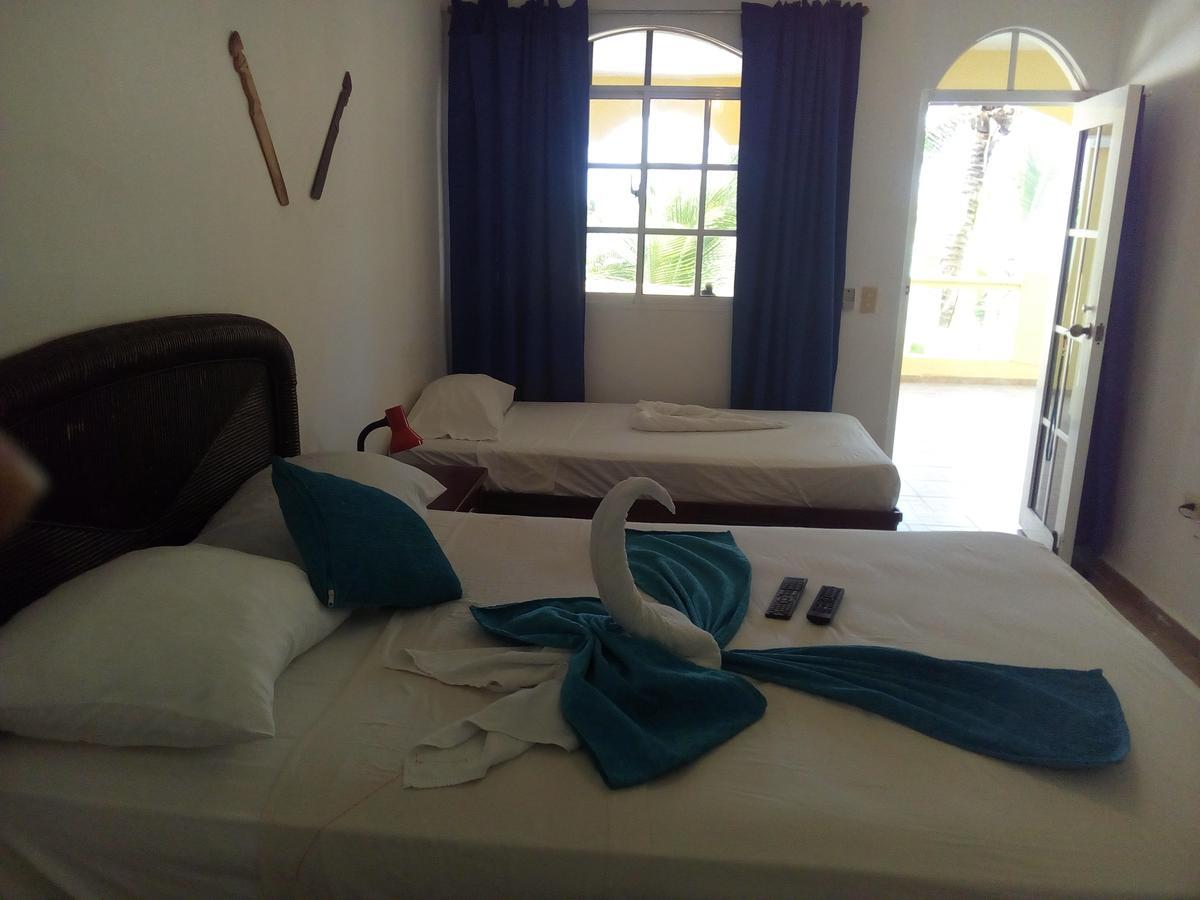 Hotel El Viejo Pirata Boca de Yuma Bagian luar foto